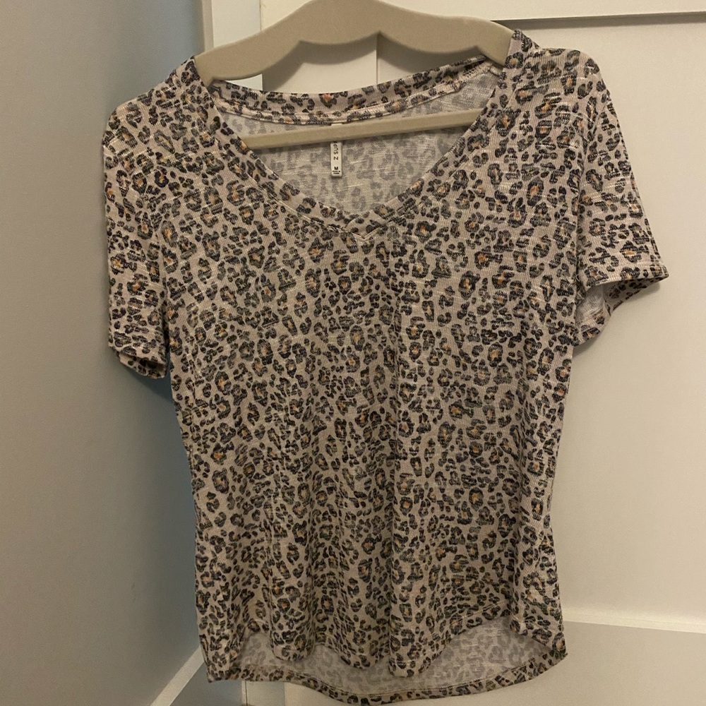 Z Suppy Leopard Tee